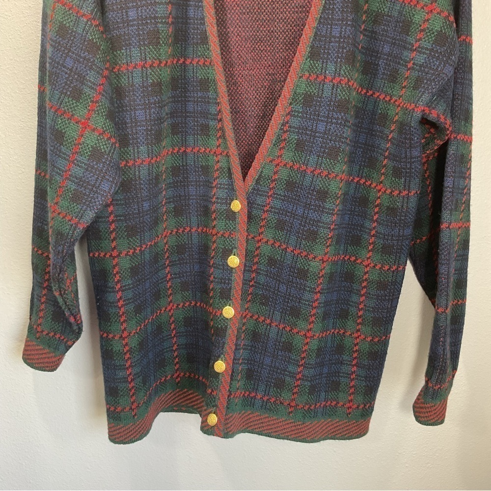 Pendleton Woman's Cardigan Sweater Medium Plaid V Neck Wool Vintage Made in USA - Picture 4 of 6